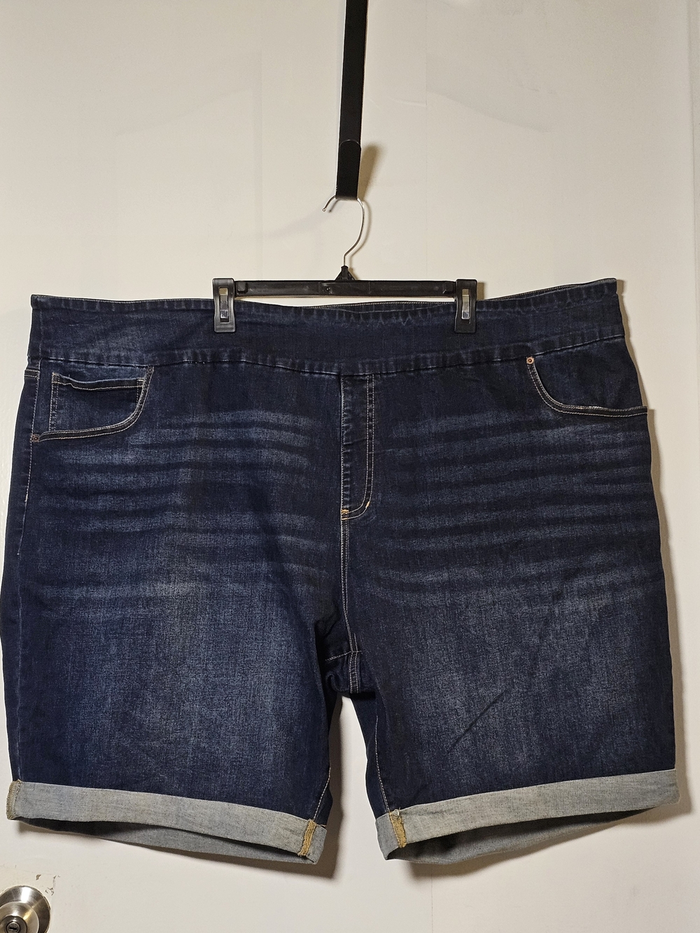 Terra & Sky Women’s Plus Size 5X(34-36) Denim Bermuda Rolled Cuff Stretch Shorts